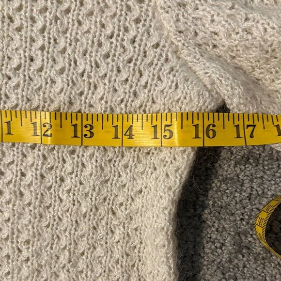 Ann Taylor Mohair Wool Blend Cream Long Sleeve Knit Sweater. Size Small - Picture 6 of 7